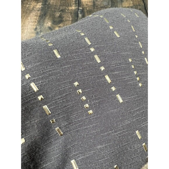 Apt 9 Women’s Size Medium Gray Tank Top With Metallic Accents! - Picture 8 of 8